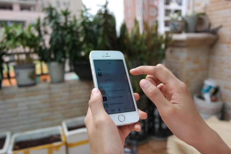 5 Mobile Marketing Guidelines for Travel Agencies