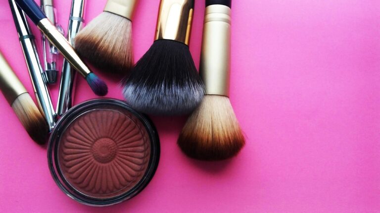 How Estee Lauder Companies used Digital Marketing to makeup the face of cosmetic industry